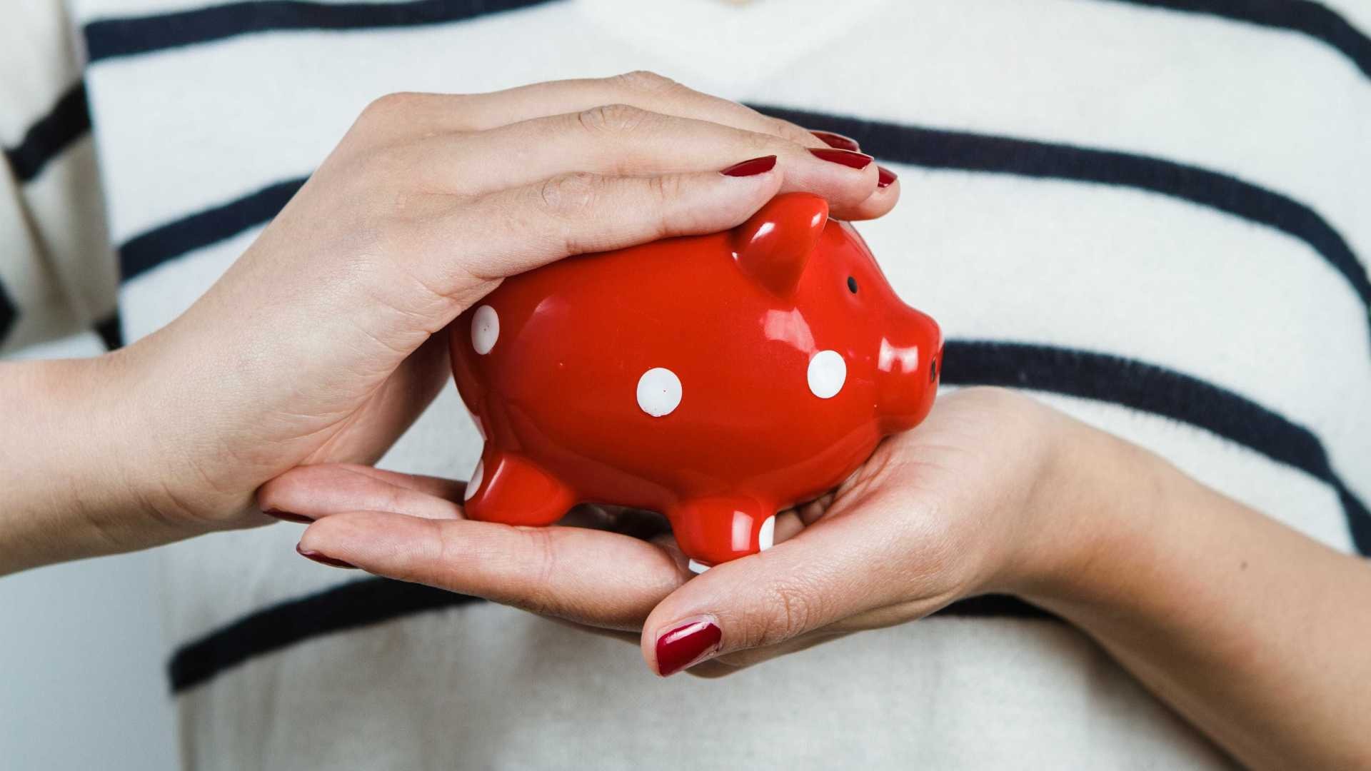 Adesão a acordo de perdas da poupança começa nesta terça-feira Adesão a acordo de perdas da poupança começa nesta terça-feira