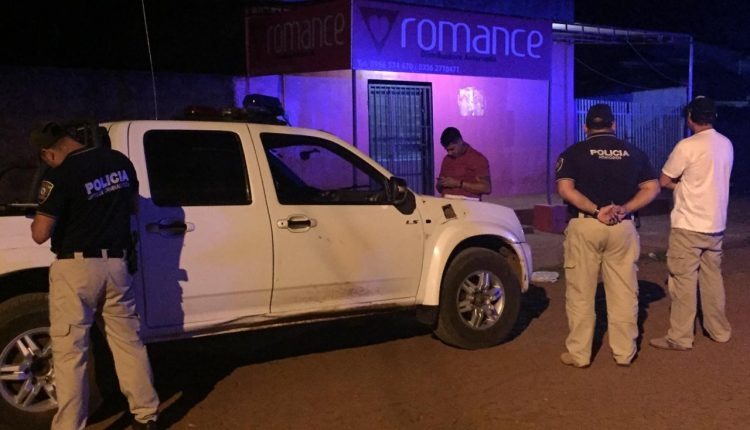 Jovem é baleado depois de reagir a assalto na fronteira Jovem é baleado depois de reagir a assalto na fronteira