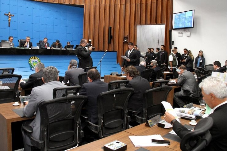 Na primeira sessão de outubro, deputados devem votar 31 propostas Wagner Guimarães/Luciana Nassar