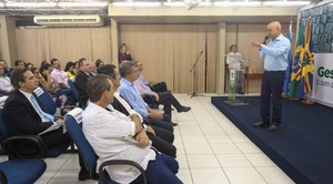 Foto: David Majella

Nessa etapa, os gestores devem conversar com os servidores de sua equipe, analisando o andamento das entregas pactuadas e propondo os ajustes necessários.

