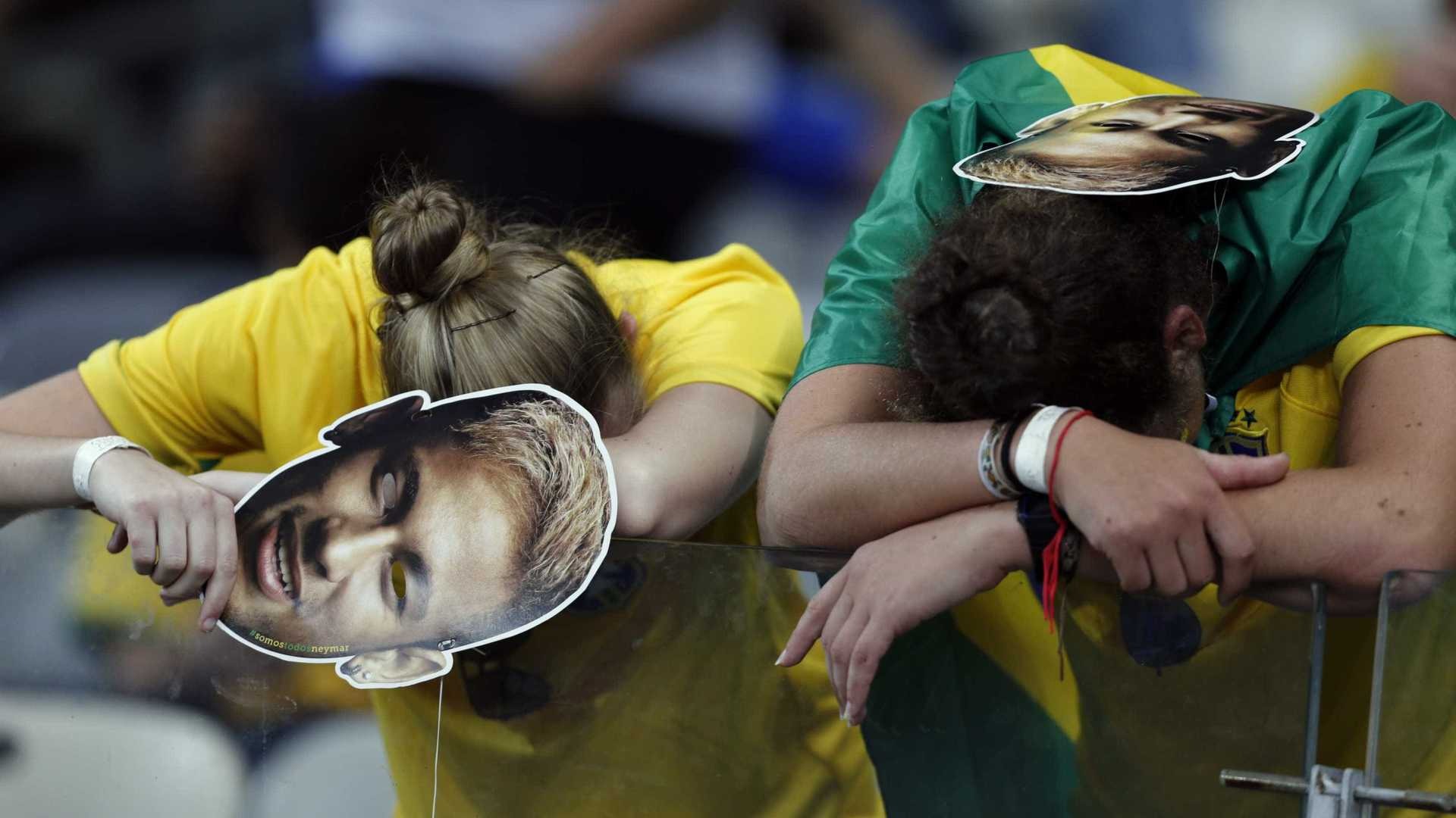 Jogos do Brasil na Copa não serão feriados; acordo com empresas é opção REUTERS/Marcos Brindicci