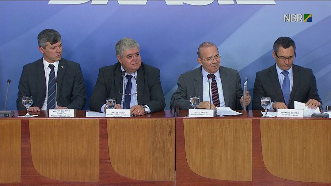 Governo faz proposta de acordo para suspensão por 15 dias da paralisação Governo faz proposta de acordo para suspensão por 15 dias da paralisação