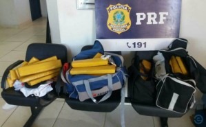 Dois passageiros são presos pela PRF com 39 quilos de maconha Edição de Notícias