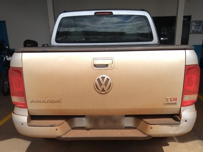 Caminhonete que seria levada para o Paraguai é recuperada em MS