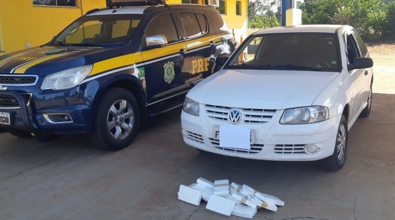 PRF apreende 16 quilos cocaína que seria levada para Bauru (SP) Divulgação