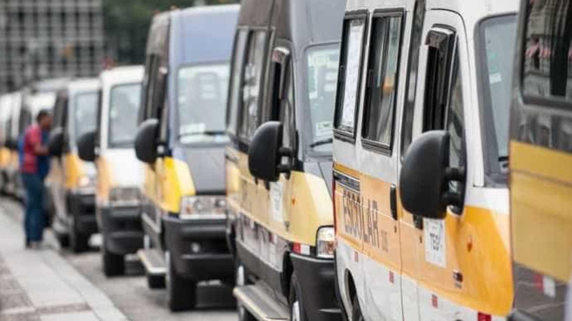 Vans escolares marcam paralisação nesta segunda-feira em São Paulo Agência Brasil