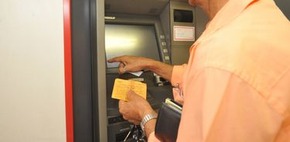 Bancos fecham no feriado e funcionam normalmente na sexta-feira