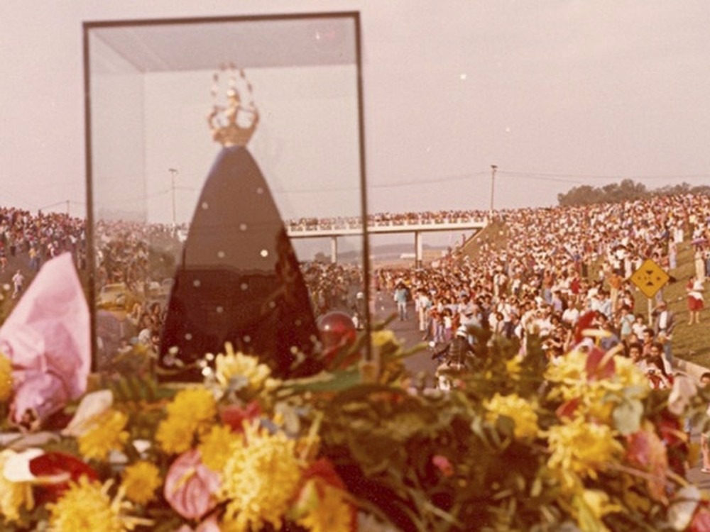 Após restauro, imagem é levada de volta para Aparecida (Foto: Divulgação/ Portal A12)