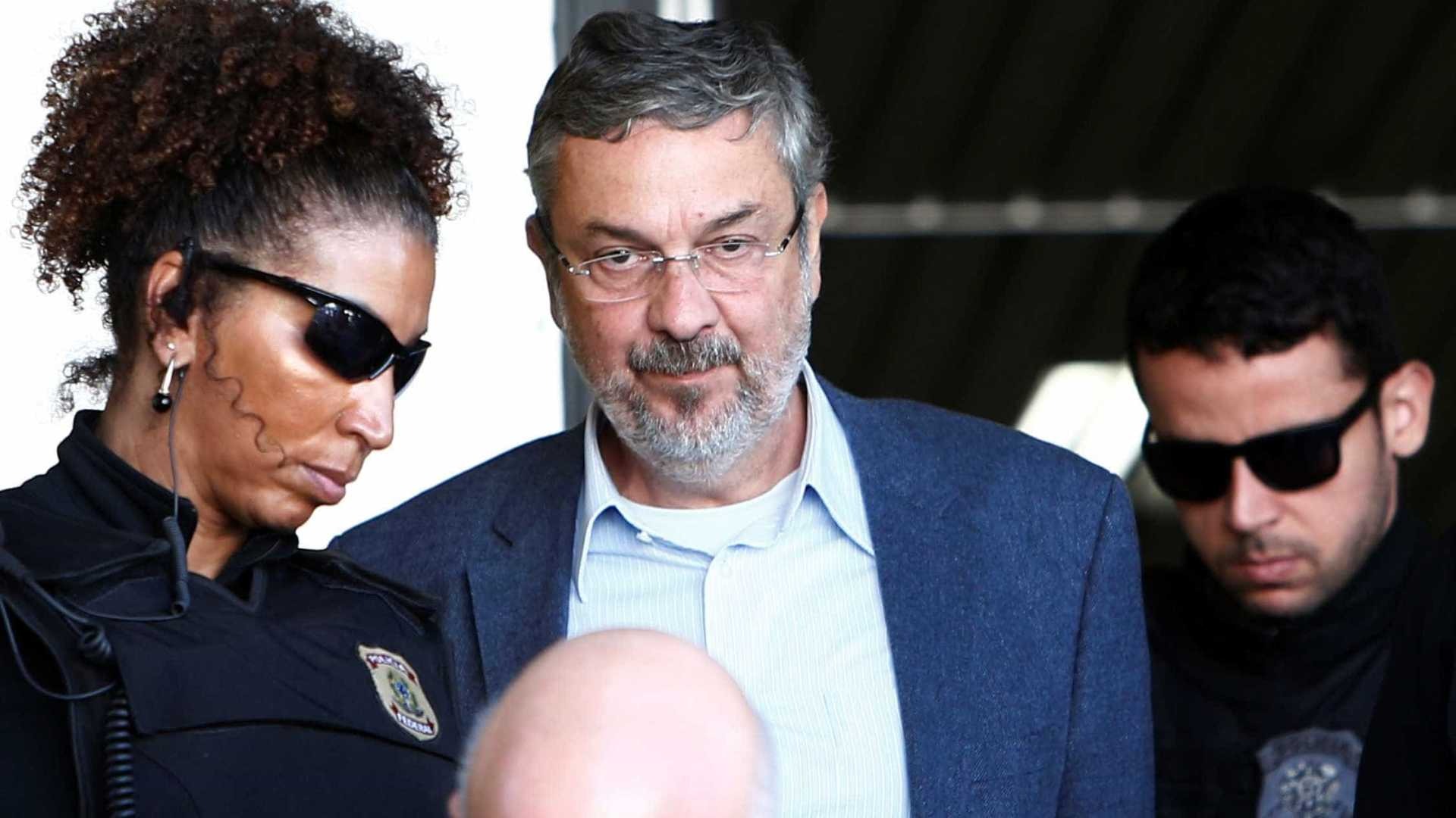 Lava Jato busca sequestro de R$ 70 milhões de Palocci Lava Jato busca sequestro de R$ 70 milhões de Palocci