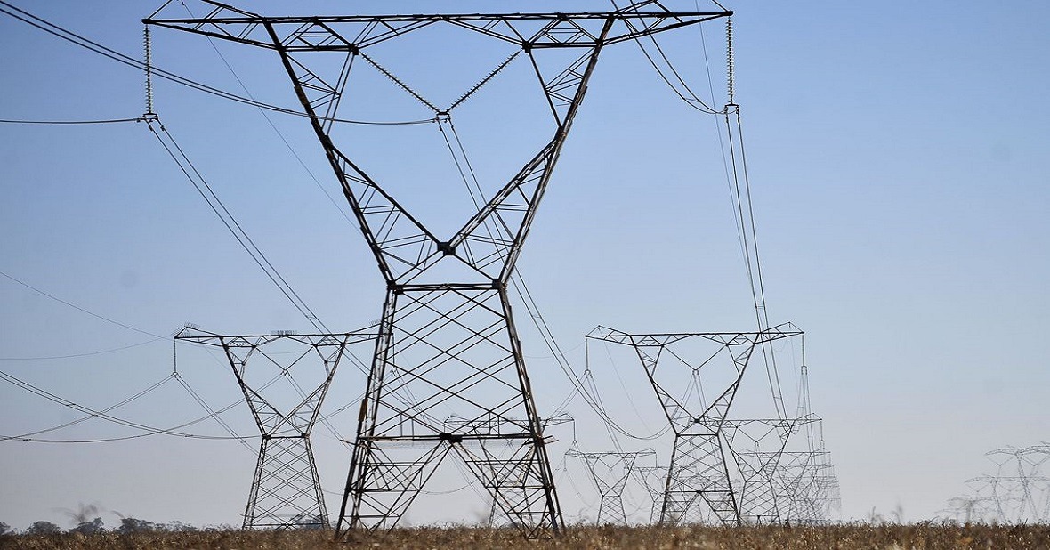 Em outubro bandeira tarifária de energia é amarela Em outubro bandeira tarifária de energia é amarela
