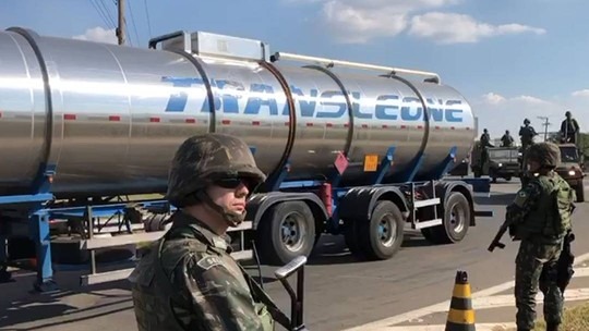 Uso de Forças Armadas nas estradas deve acabar amanhã, diz ministro Uso de Forças Armadas nas estradas deve acabar amanhã, diz ministro