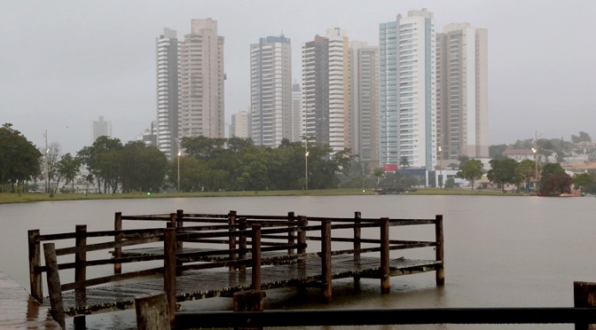 MS registra tempo nublado e com temperaturas amenas