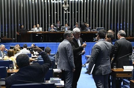 Senado aprova texto-base da reforma da Previdência em 1º turno Governo prevê economia de R$ 850 bilhões em 10 anos
Roque de Sá/Agência Senado
