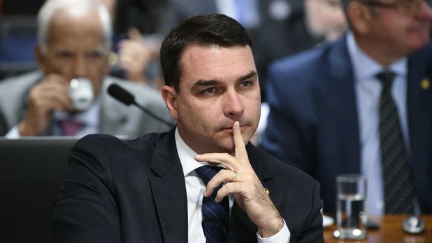 Flávio Bolsonaro desiste de recurso ao Tribunal do Rio (Pedro França/Agência Senado)