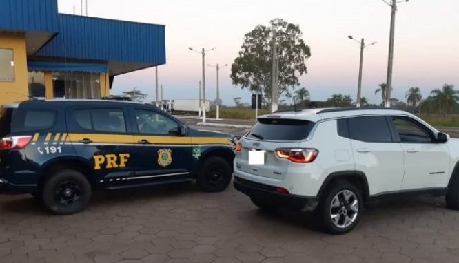 SUV roubada no Rio de Janeiro e recuperada em Bataguassu Veículo recuperado pela PRF em MS. Divulgação