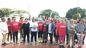 Idosos do bairro estrela do sul recebem orientação de saúde e esporte Idosos do bairro estrela do sul recebem orientação de saúde e esporte