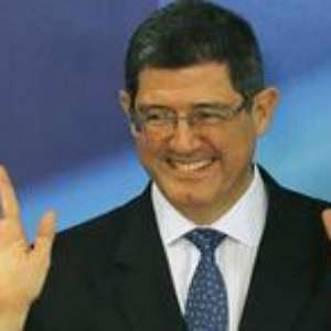 Seguro-desemprego é benefício ultrapassado, diz Joaquim Levy Seguro-desemprego é benefício ultrapassado, diz Joaquim Levy