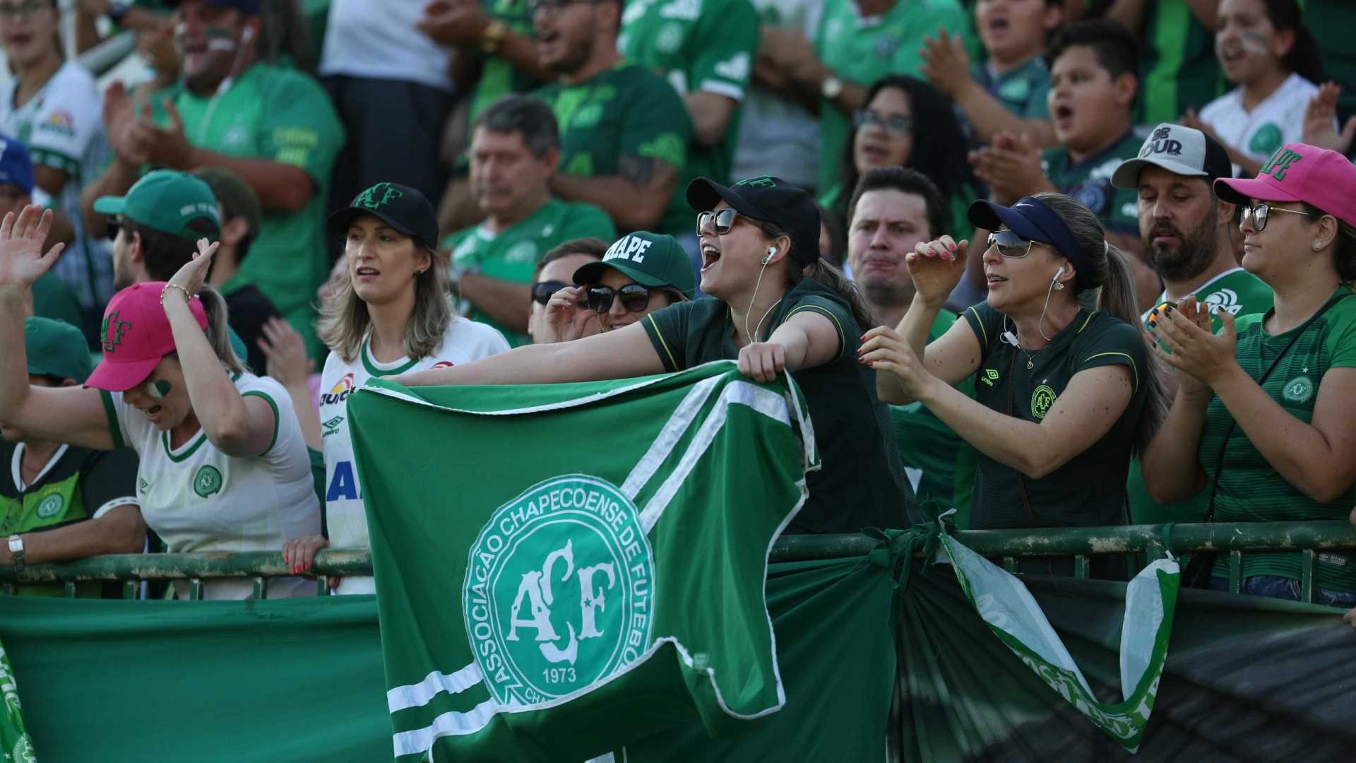 Rodada deste sábado tem Brasileirão e amistosos pré-Copa; confira Rodada deste sábado tem Brasileirão e amistosos pré-Copa; confira