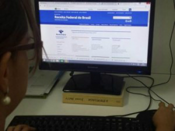 Imposto de Renda: acompanhe se a sua declaração caiu na malha fina ou foi aceita Prazo para declarar IR encerrou no dia 28 (Foto: Renata Volpe Haddad)