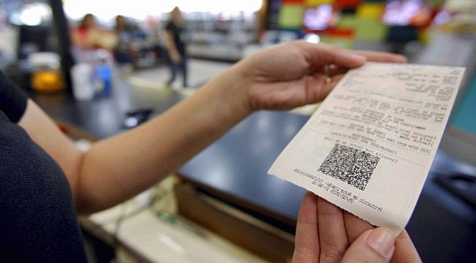 CPF na nota? Veja como conferir suas dezenas da sorte