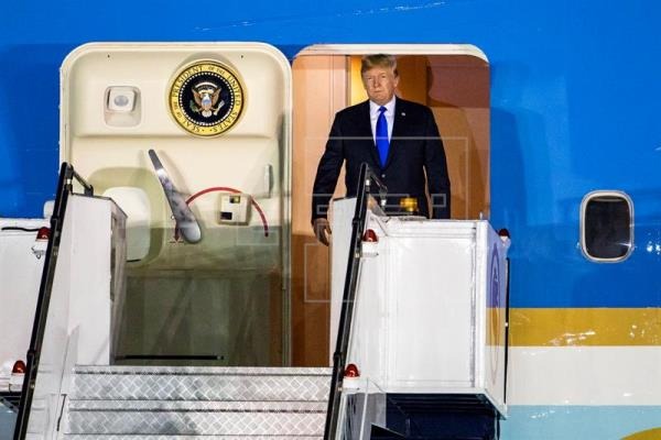 Trump chega a Cingapura para reunião de terça-feira com Kim Jong-un O presidente dos Estados Unidos, Donald Trump. EFE/EPA/JIM LO SCALZO