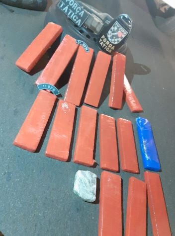 Após perseguição, traficantes são presos com maconha no centro da Capital Divulgação