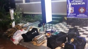 Polícia paraguaia apreende carga de maconha na fronteira
