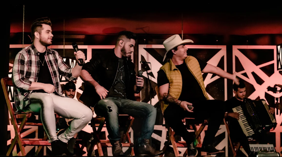 Matheus Zanet lança clipe com Conrado e Aleksandro Divulgação