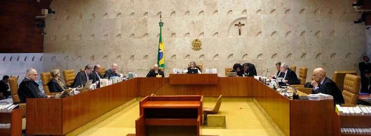 Por 6 votos a 5, STF impede conduções coercitivas para interrogatório Plenário do STF debate constitucionalidade de conduções coercitivas - Rosinei Coutinho/SCO/STF