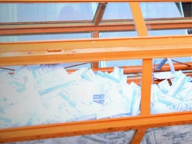 Urna com cupons de sorteio do IPTU 2018 (Foto: Assessoria de Comunicação/ Prefeitura)