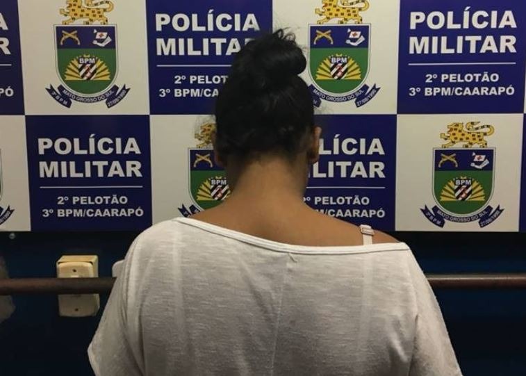 Mulher agride ex-marido a marteladas e acaba presa pela PM