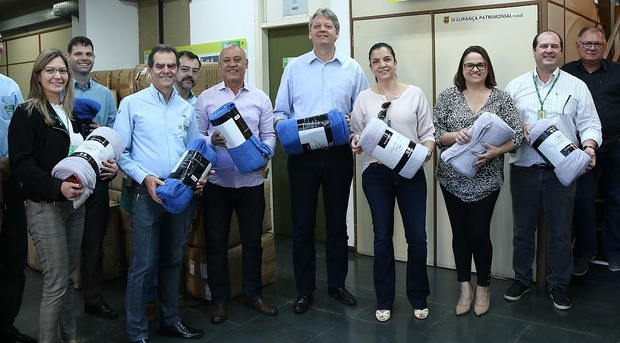 Campanha do Agasalho ‘Aqueça uma Vida’ recebe doações da Semagro e do Comando Geral da PMMS Campanha do Agasalho ‘Aqueça uma Vida’ recebe doações da Semagro e do Comando Geral da PMMS