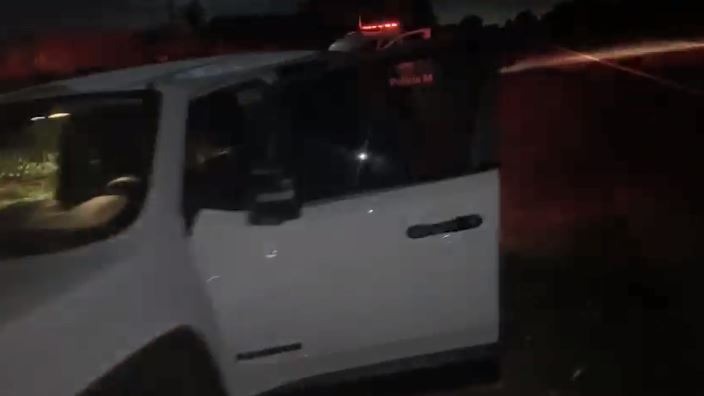 Após troca de tiros, PM recupera Renegade roubado horas antes na Capital
