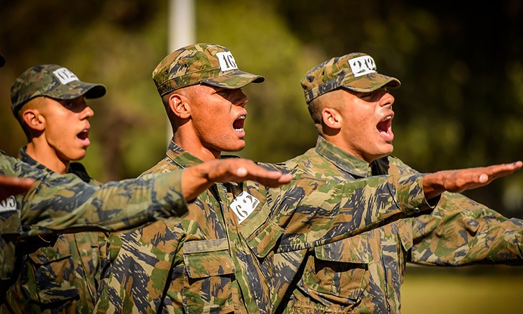Alistamento militar obrigatório deve ser feito até 30 de junho Alistamento militar obrigatório deve ser feito até 30 de junho