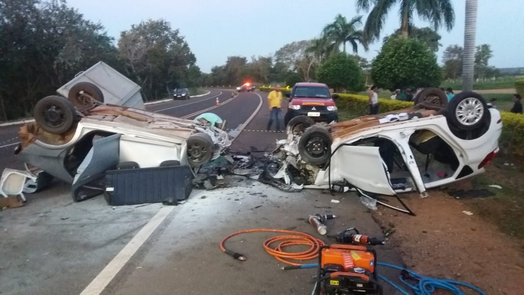 Vítimas de acidente não usavam cinto e estavam na contramão, diz PRF Acidente ocorreu no final da tarde de ontem, em Miranda. - Foto: Divulgação