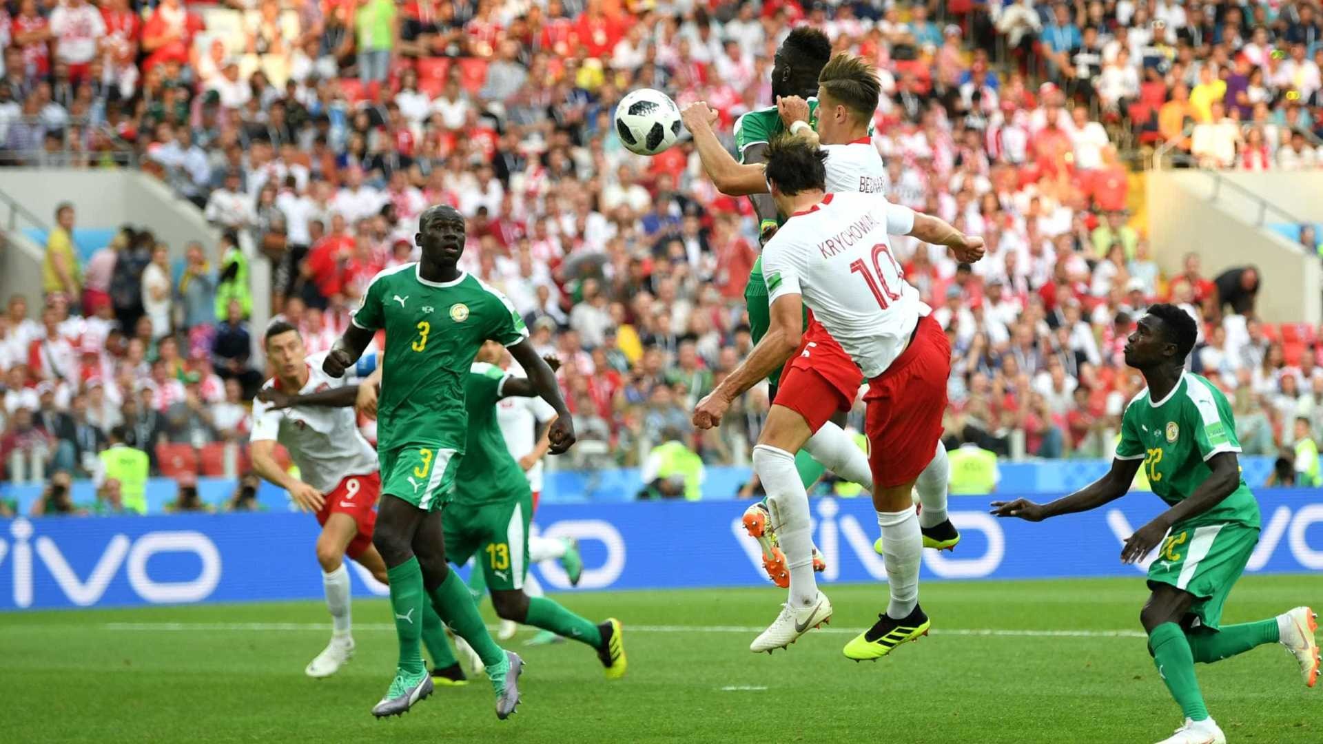 Krychowiak diminui para a Polônia contra Senegal: 2 a 1