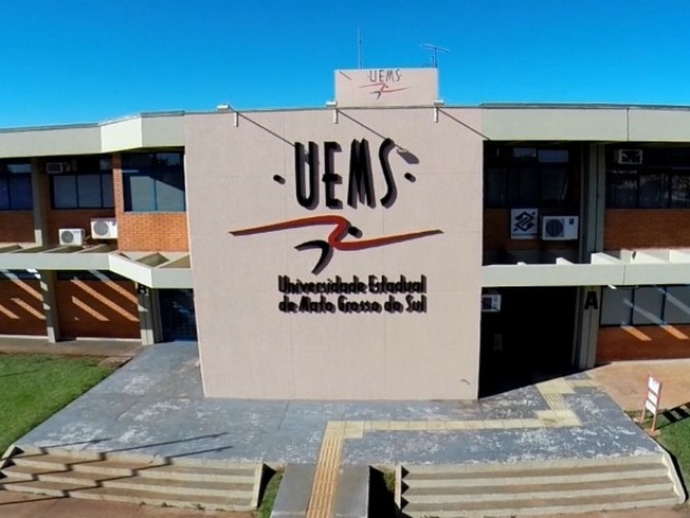 Uems abre inscrições para exames de proficiência em língua estrangeira