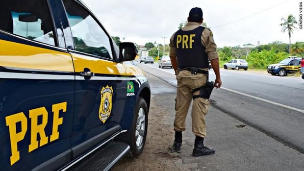 Mulher presa com Hilux roubada disse que foi obrigada a fazer o transporte