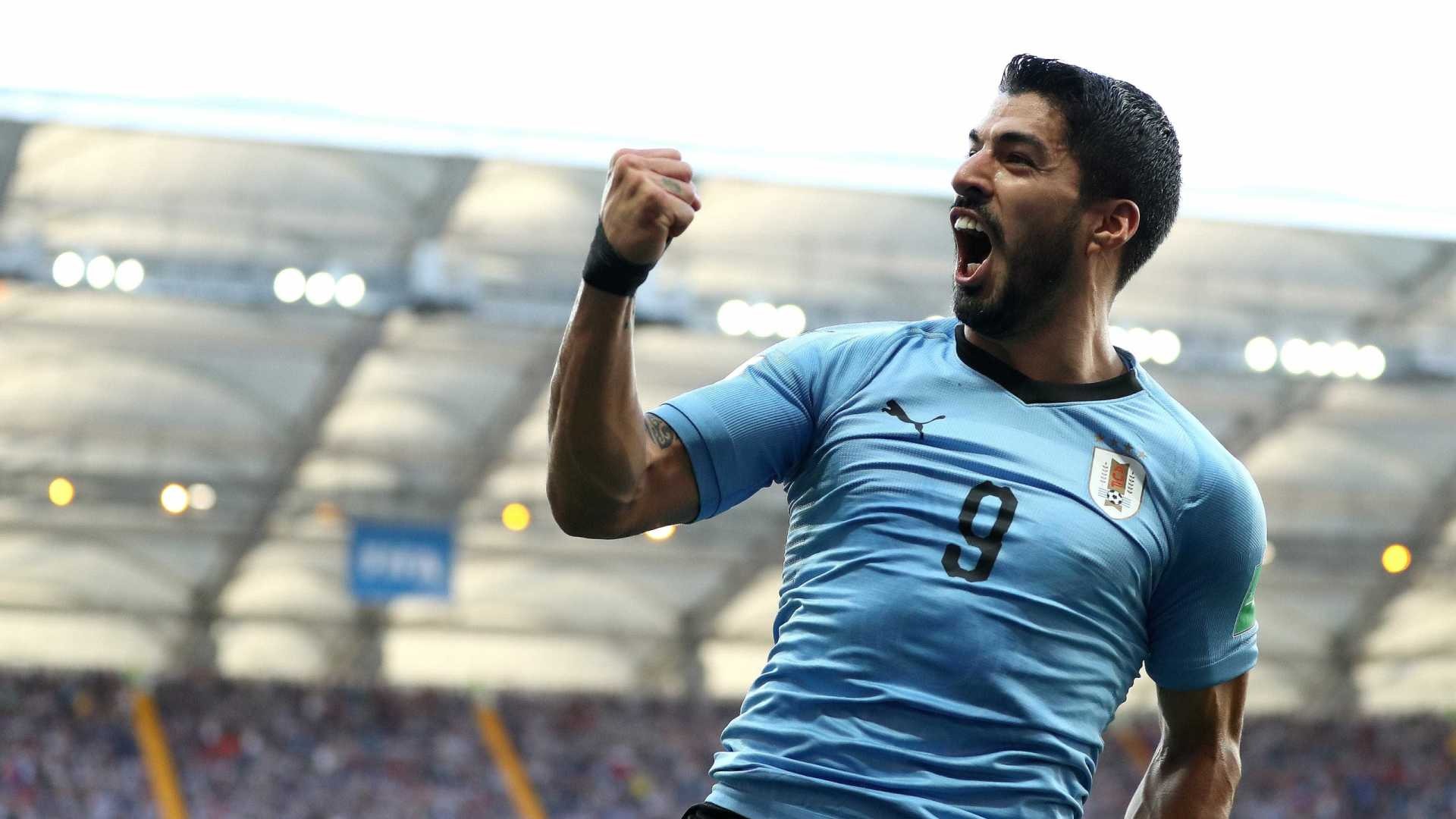 Uruguai vence a Arábia Saudita e vai às oitavas; Rússia também passa Getty Images