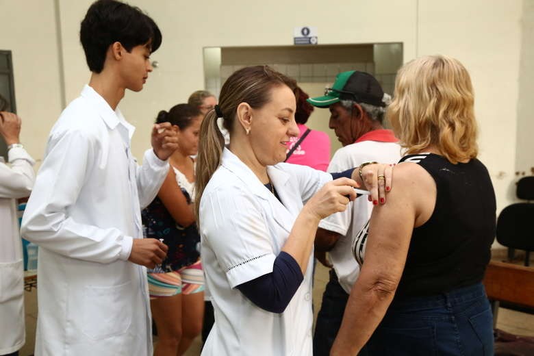 Dourados atinge 82% de cobertura da vacina contra a gripe Dourados atinge 82% de cobertura da vacina contra a gripe
