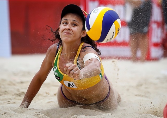 Atleta de MS é bronze em etapa do Mundial Talita tenta defender ponto - Foto: Divulgação/FIVB