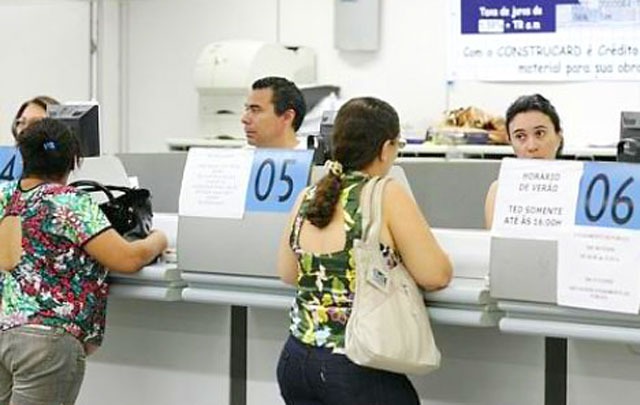 Agências bancárias têm hoje horário especial Agências bancárias têm hoje horário especial