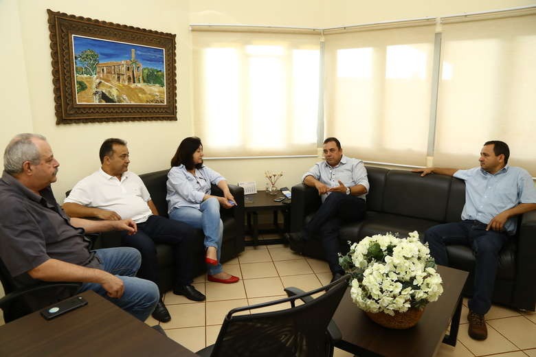 Prefeitura encaminha parceria para ativar o entreposto do peixe