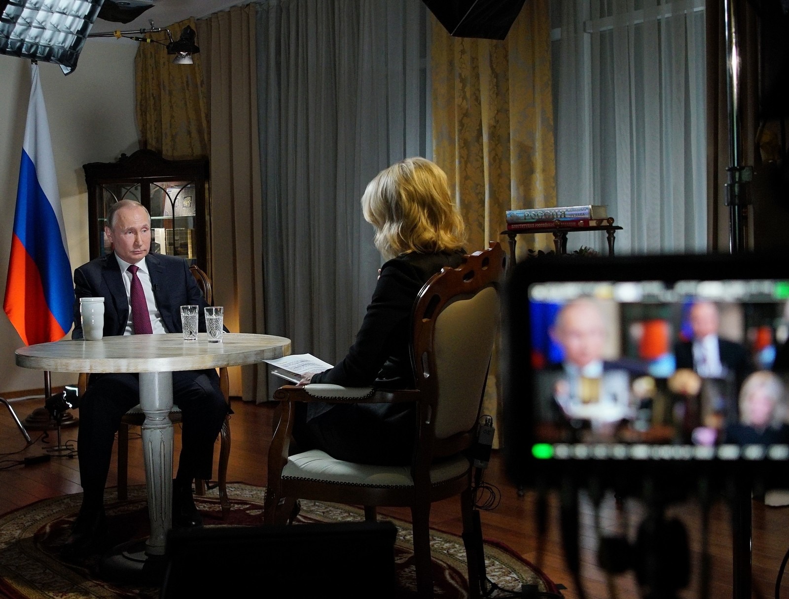 O presidente russo Vladimir Putin concede entrevista ao canal americano NBC (Foto: Alexei Druzhinin, Sputnik, Kremlin Pool Photo via AP)