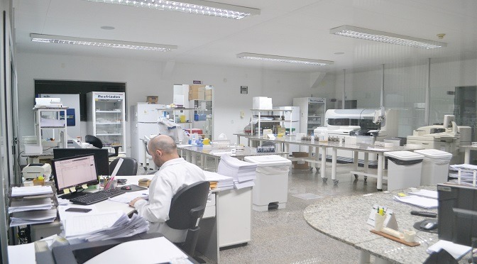 APAE realiza 10,8 milhões de exames em 710 mil gestantes APAE realiza 10,8 milhões de exames em 710 mil gestantes