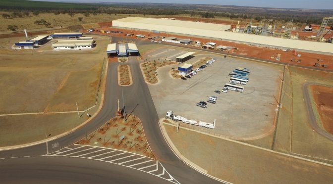 Primeira fábrica de MDF no Estado inicia operações em julho com 200 novos empregos Primeira fábrica de MDF no Estado inicia operações em julho com 200 novos empregos