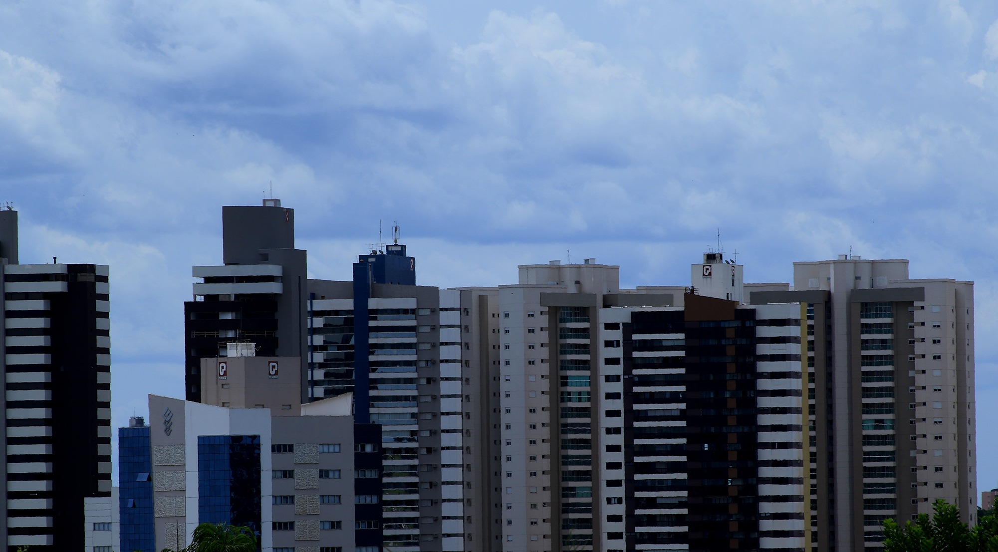 Meteorologia indica sexta de tempo nublado com pancadas de chuva em MS Meteorologia indica sexta de tempo nublado com pancadas de chuva em MS
