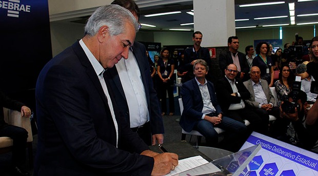 Governo assina termo de compromisso ao Programa de Liberdade Econômica