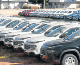 Vendas de veículos novos caem 16,3% nas revendas do Estado Vendas em Campo Grande tiveram queda de 22,8% - Foto: Paulo Ribas/Correio do Estado