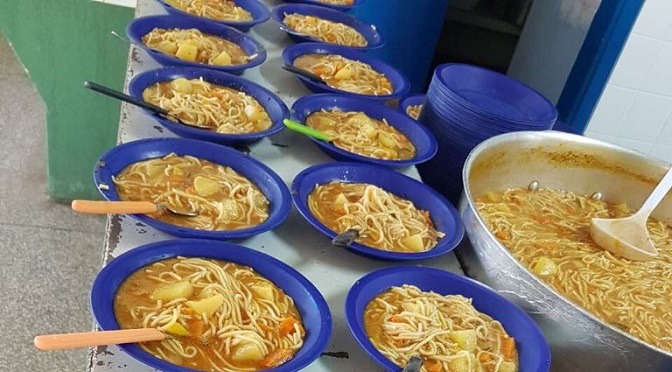 Oito escolas estaduais ainda estão com editais abertos para merenda escolar